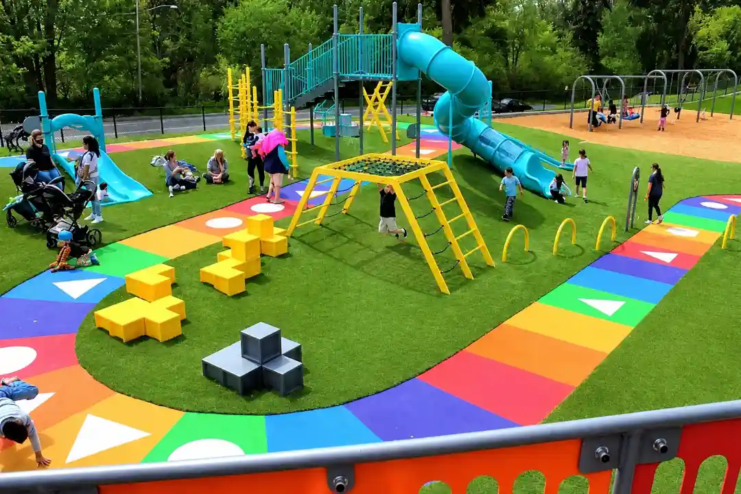 Kids Adventure Pool
